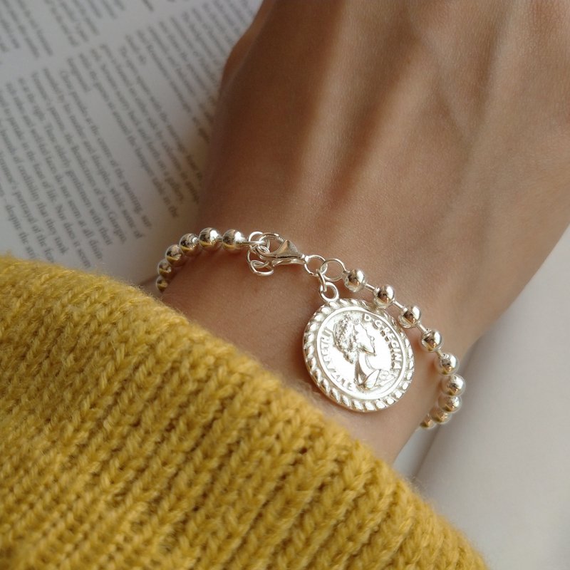 Customized 925 sterling silver silver design chain coin light bead bracelet bracelet