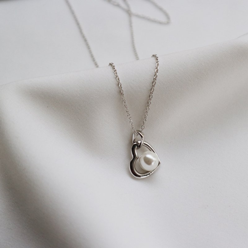 925 sterling silver necklace female sweet freshwater pearl love heart short clavicle chain heart pendant necklace