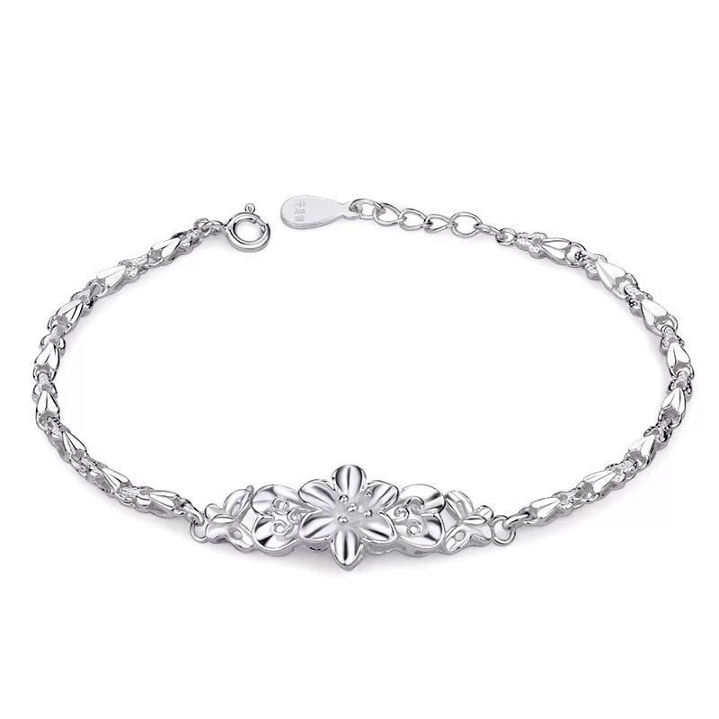 Silver Fashion Butterfly Flower Bracelet Birthday New Year Christmas Gift Bracelet Hand Jewelry