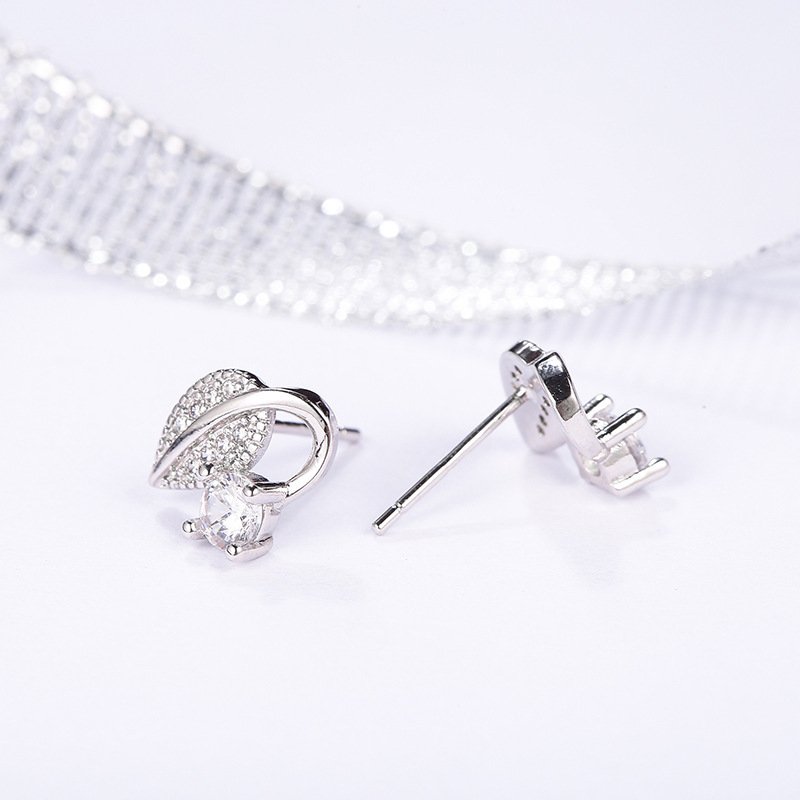 S925 silver needle leaf earrings simple personality diamond leaf earrings jewelry earrings